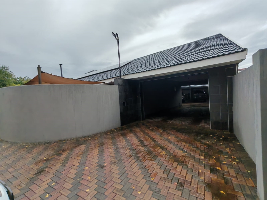 4 Bedroom Property for Sale in Sasolburg Ext 23 Free State